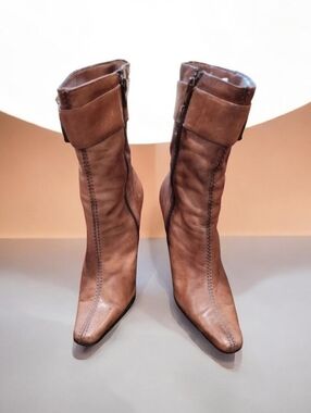 Vintage Bakers Daisy Cognac Leather Buckle Boots Y2K Square Toe Size 6.5